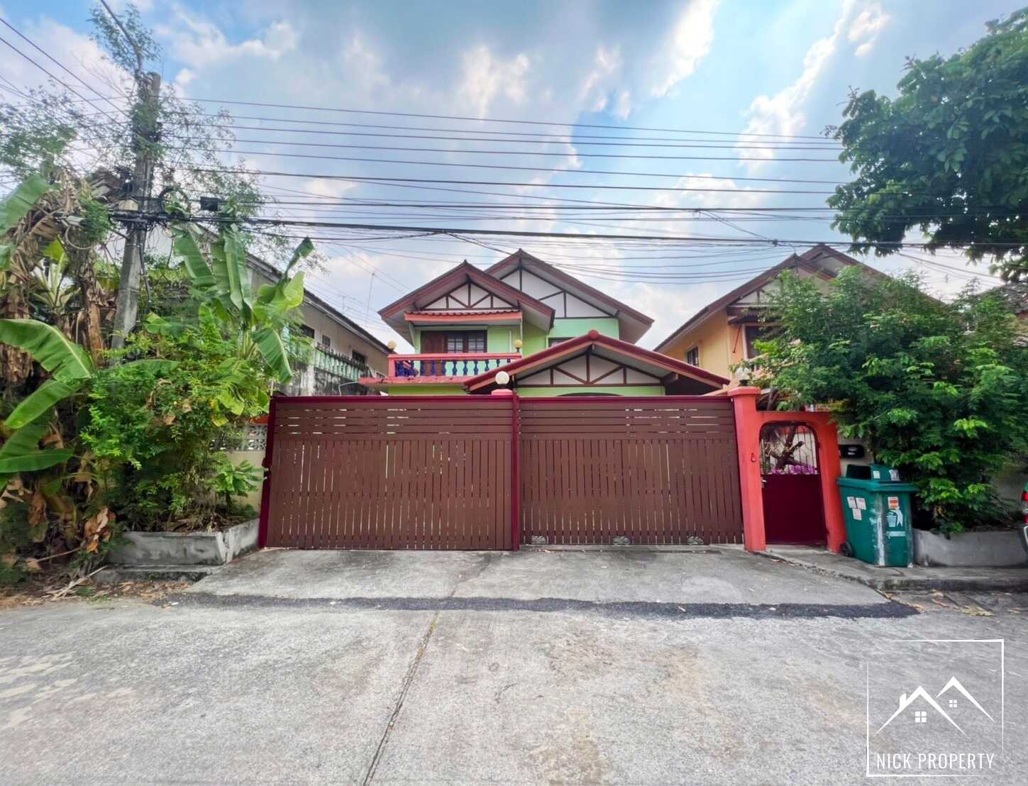 ขายถูกบ้านเดี่ยว หมู่บ้านเลิศอุบล สะพานใหม่-พหลโยธิน52 ทำเลดี ใกล้รถไฟฟ้าสายสีเขียว ราคาถูกที่สุดในย่านนี้..!!